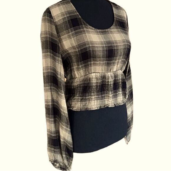 Sim & Sam plaid lightweight black/tan flannel crop top size M - Picture 5 of 6
